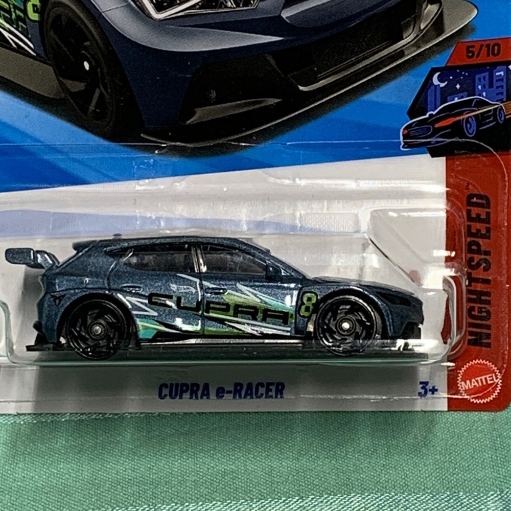 Hot Wheels Cupra e-racer